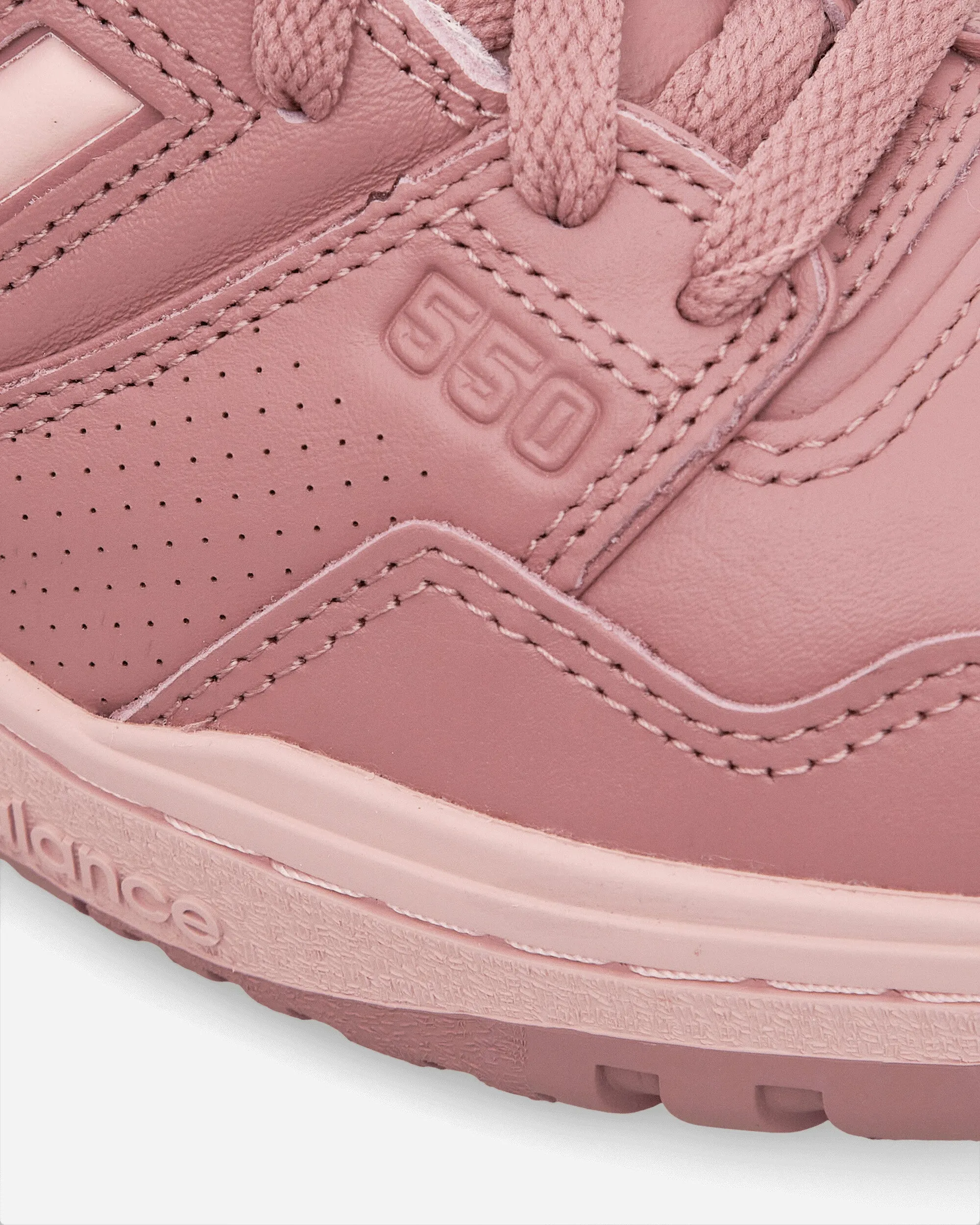 550 Sneakers Rosenholz
