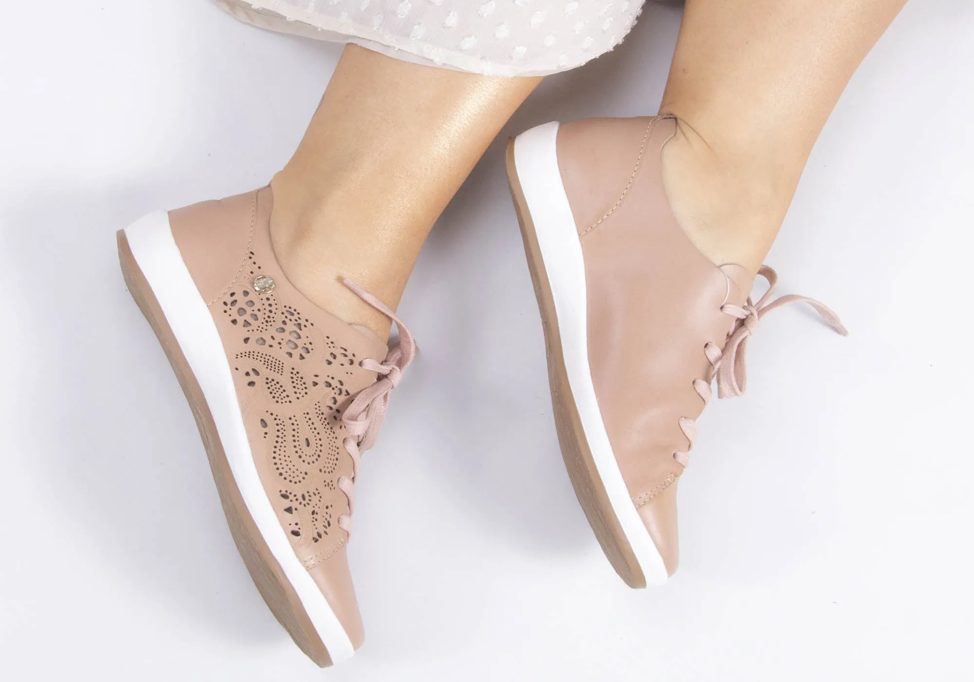 Bottero Josie Damen Bequeme Leder Freizeitschuhe Hergestellt in Brasilien Bottero Schuhe