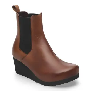 Ebba Slip-On in Cognac