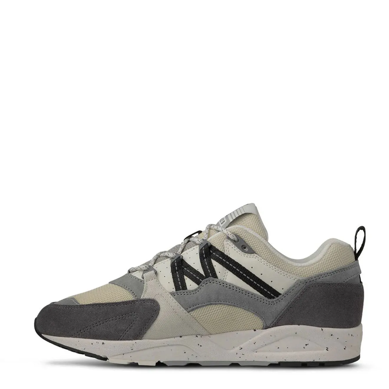 Karhu Fusion 2.0 Trainer Kalkstein / Tiefschwarz