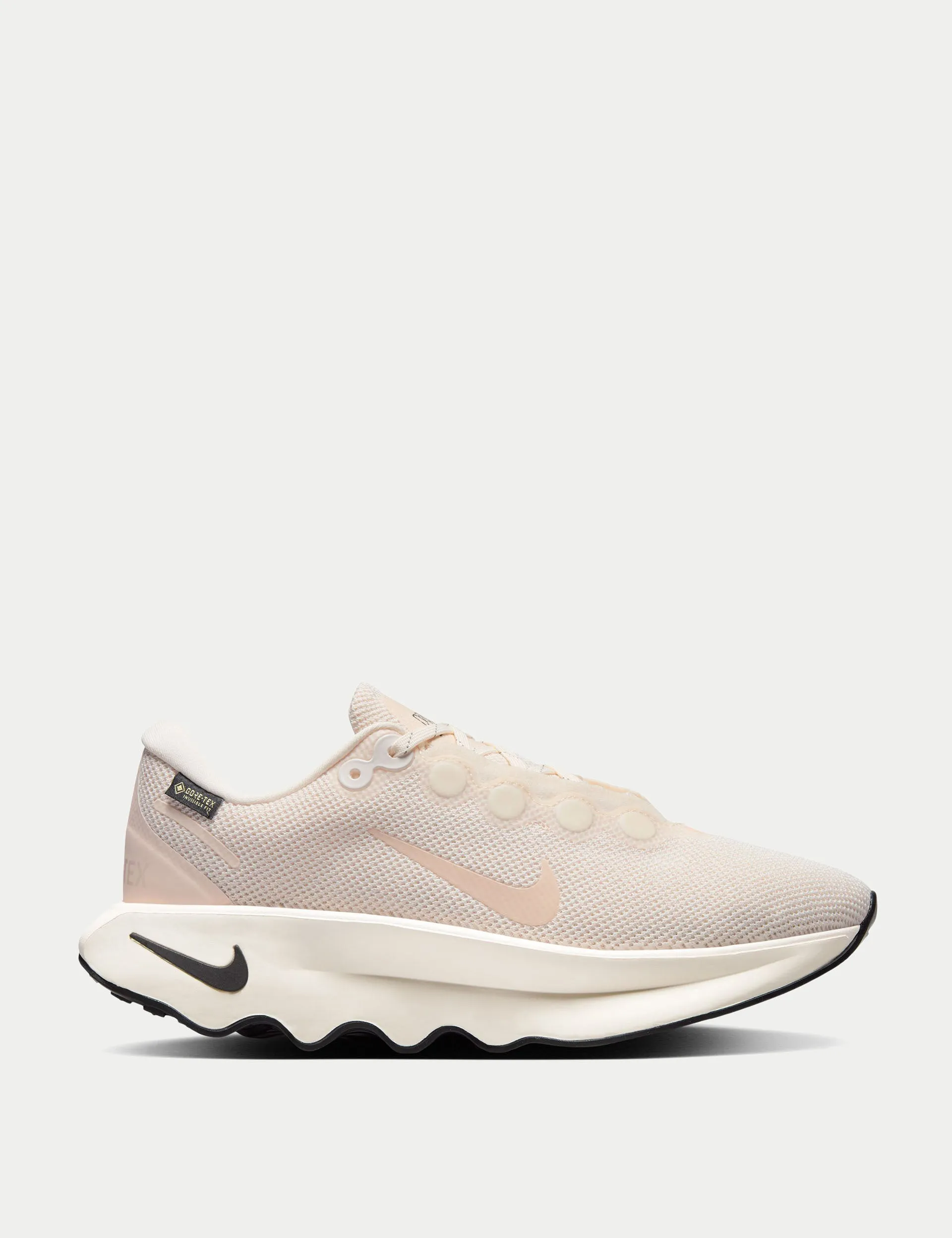 Motiva Gore-Tex Schuhe - Guava-Eis/Helles Elfenbein/Segel Schuhe_Nike_Trainer