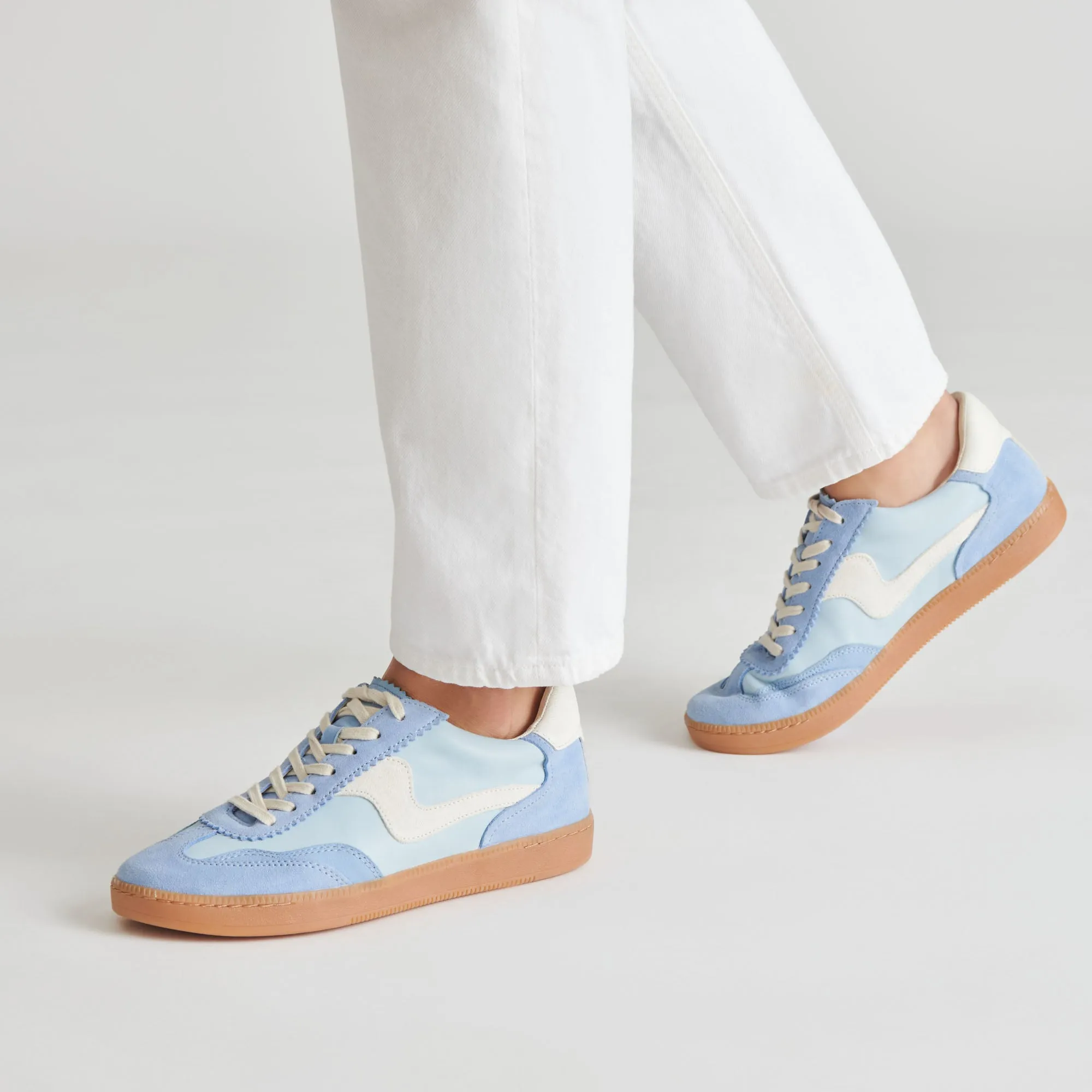 HINWEIS SNEAKERS BLAU WILDLEDER