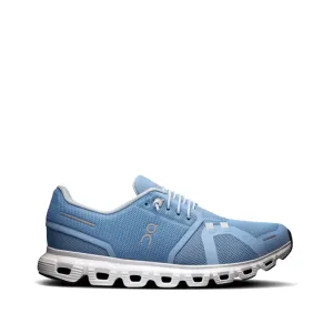 On Women's Cloud 6 Sneaker in Chambray/Weiß