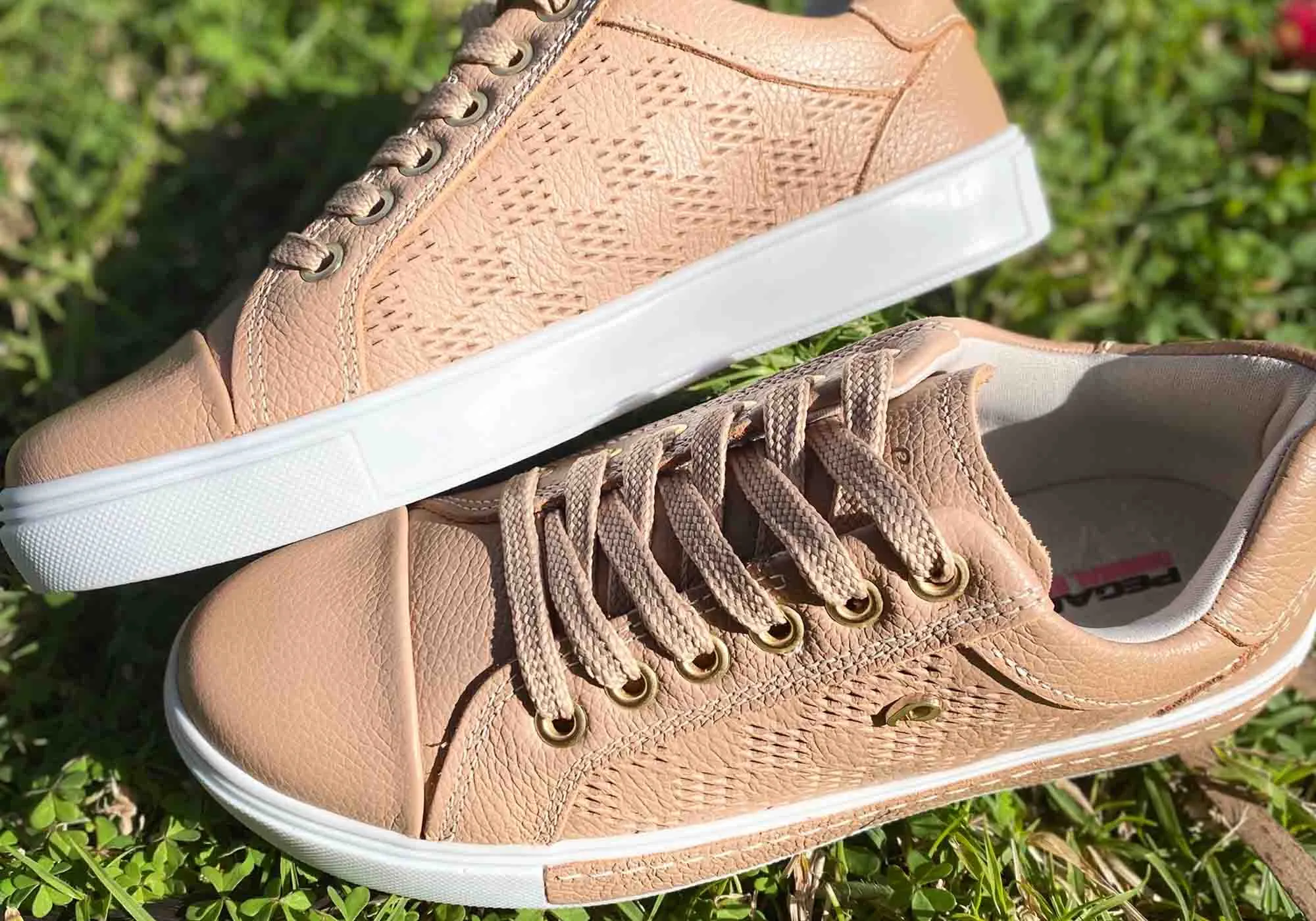 Pegada Micci Damen Bequeme Leder Freizeitschuhe Hergestellt in Brasilien Pegada Schuhe