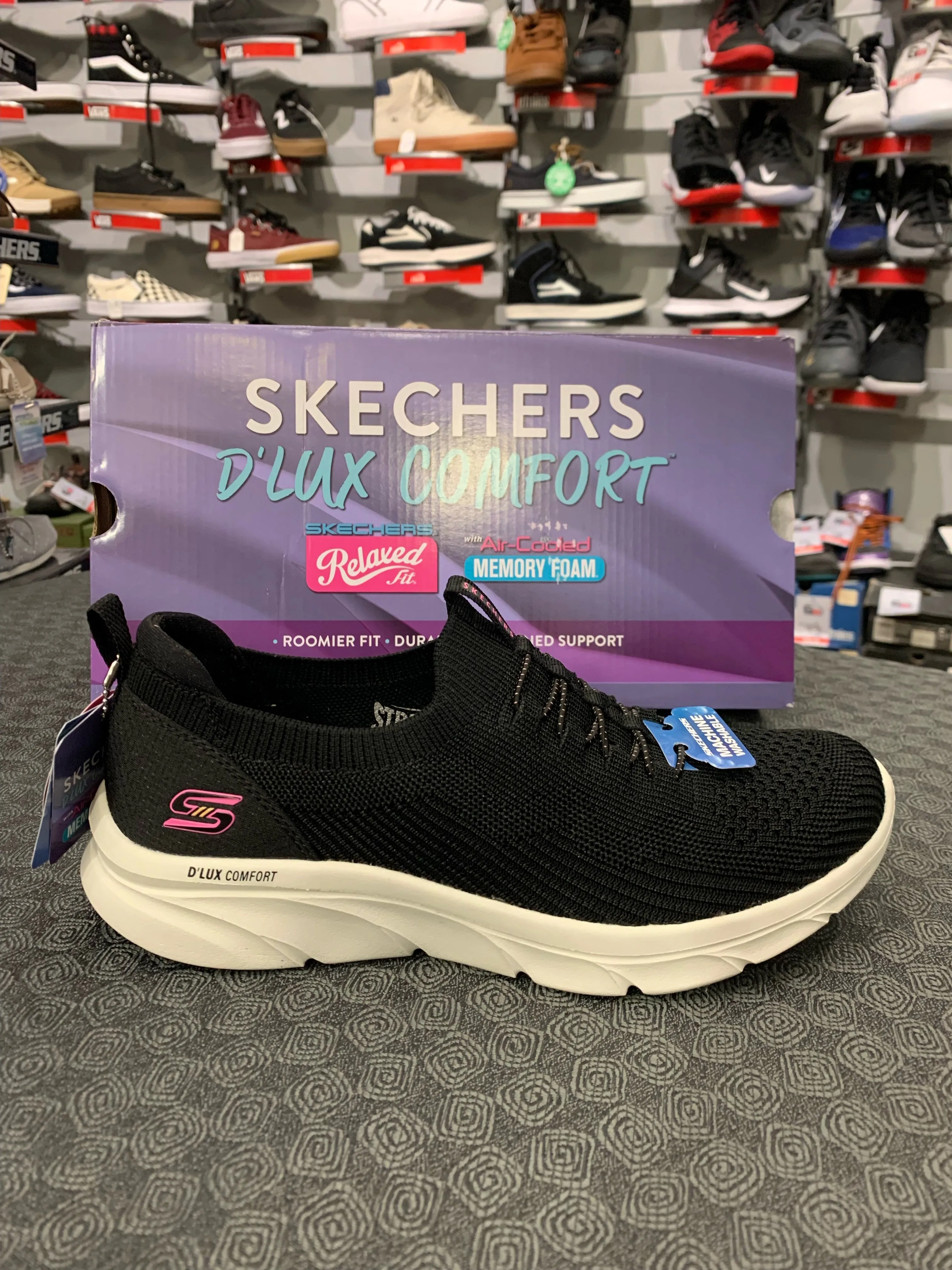 Skechers D'Lux Komfort-Bonuspreis