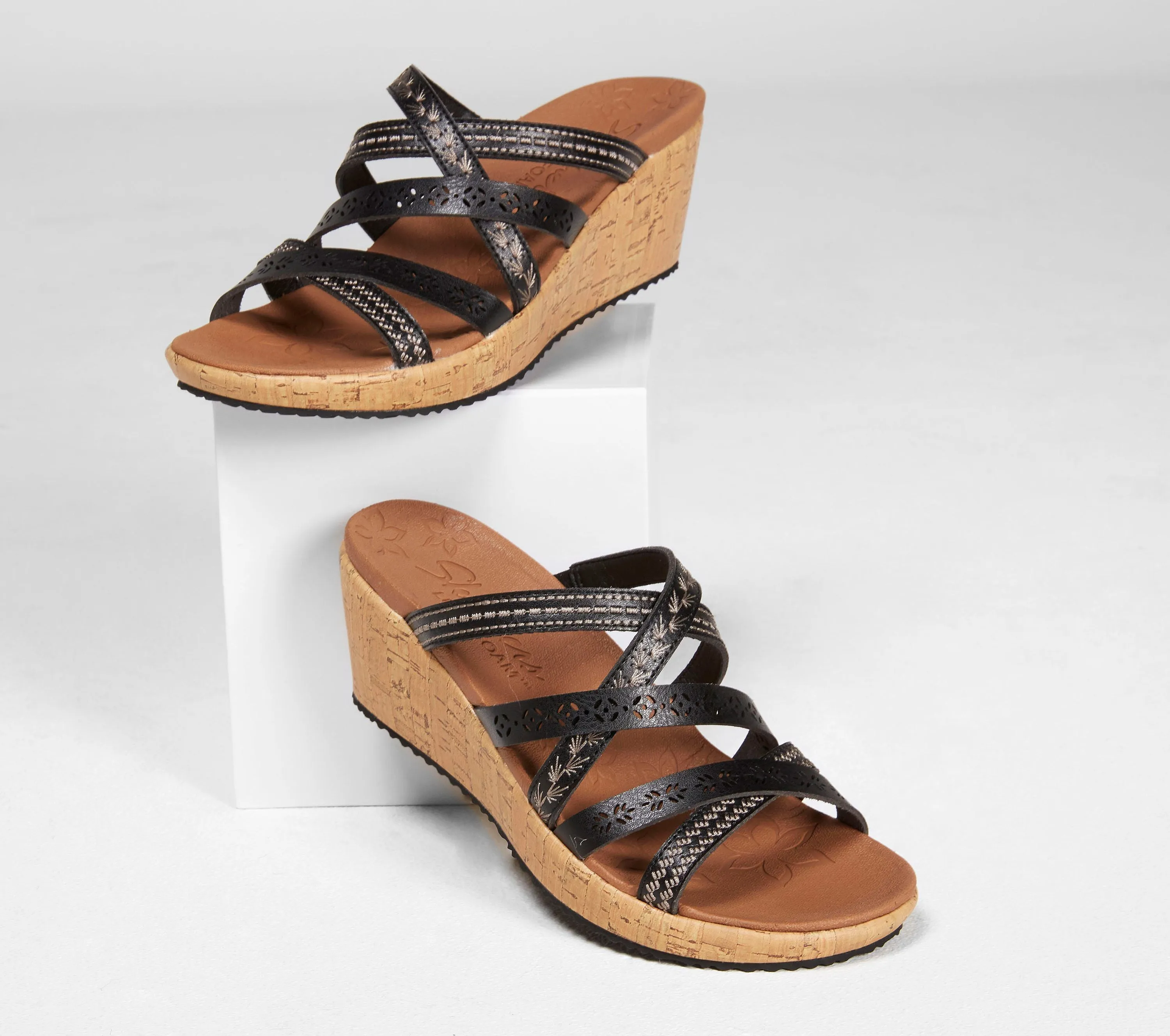 Skechers Damen Beverless Tiger Posse Sandale