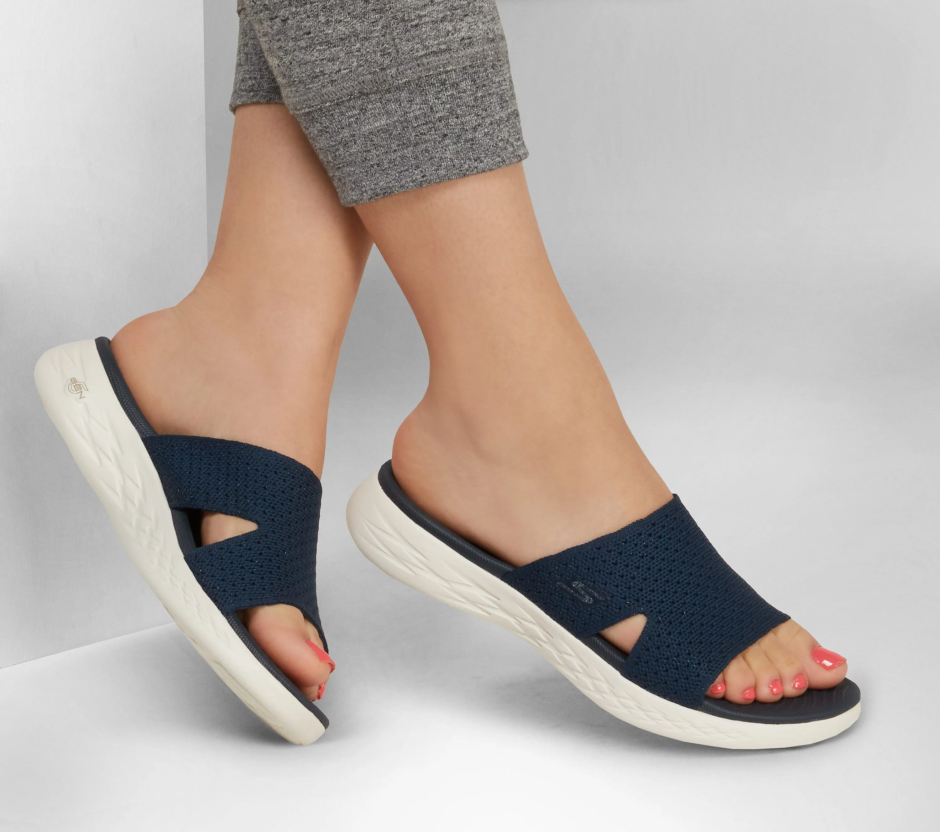 Skechers On-The-Go 600 Adore Sandale