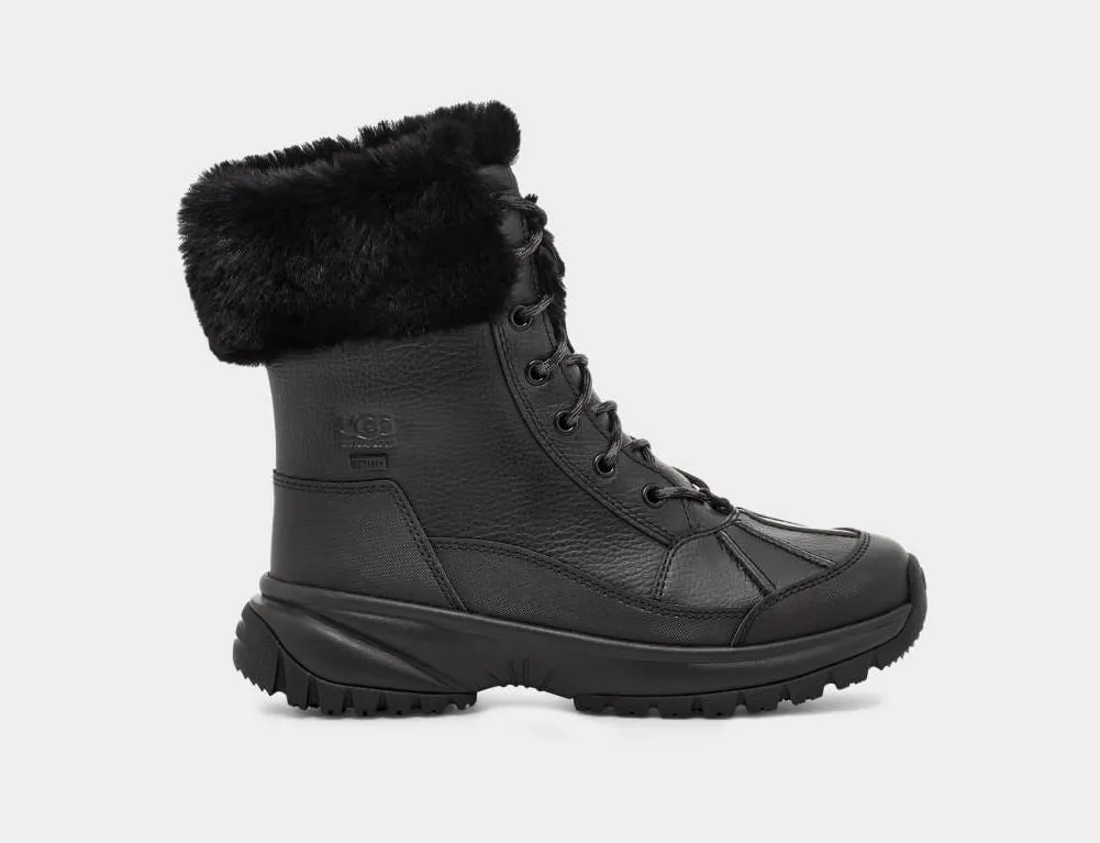 UGG Yose Fluff WP Stiefel